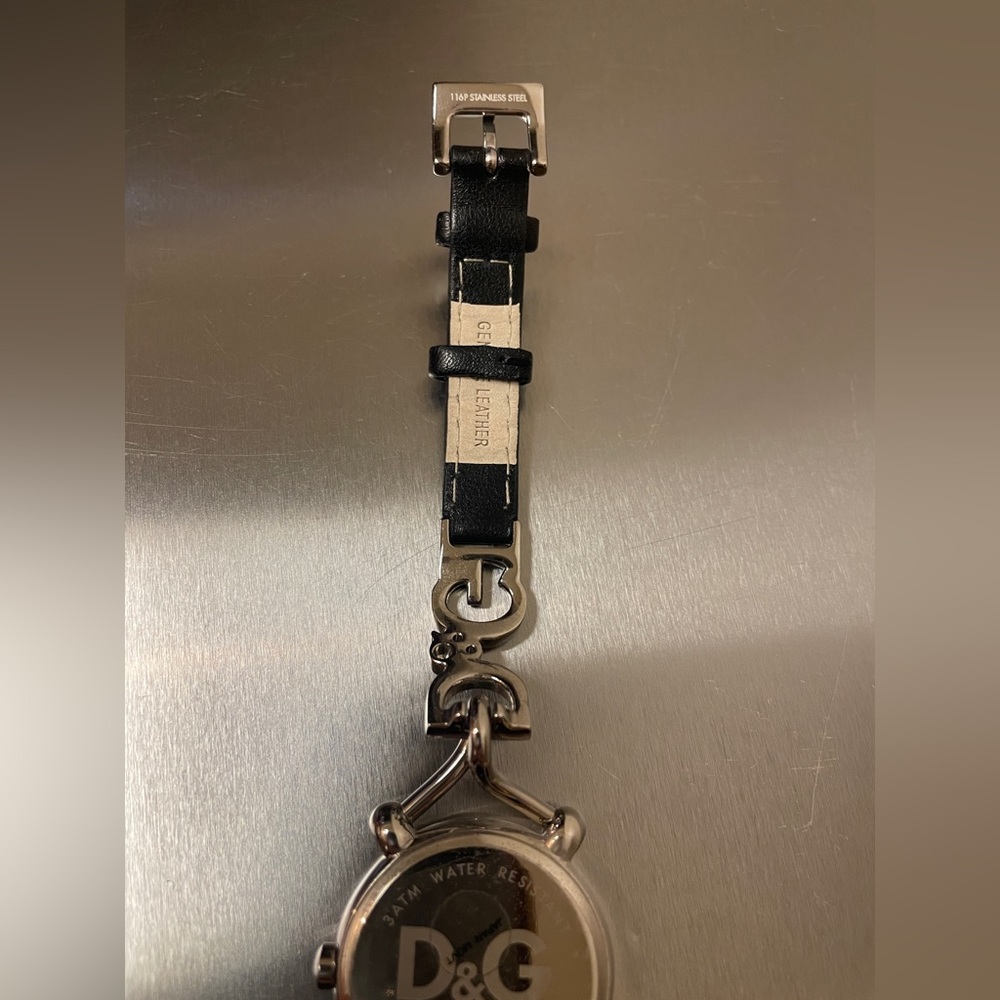 D&G Watch - Picture 11 of 12